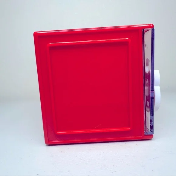 Hello Kitty Small Storage Container - Picture 4 of 5